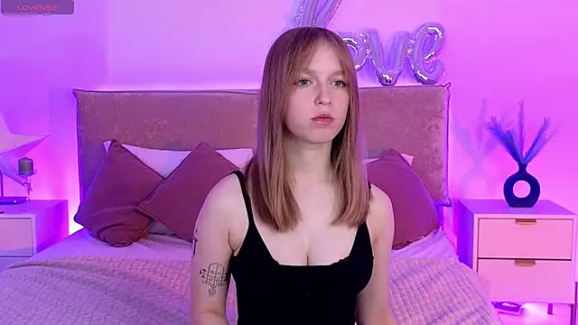 Snapshot of _Selestia_ chatting on May 6, 1:15 pm Selestia online show from May 6, 1:15 pm
