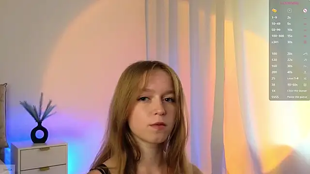 Snapshot of _Selestia_ chatting on July 4, 1:26 pm Selestia online show from July 4, 1:26 pm