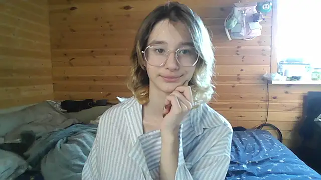 Snapshot of Silva-Tailll chatting on June 3, 3:17 pm Silva-Tailll online show from June 3, 3:17 pm