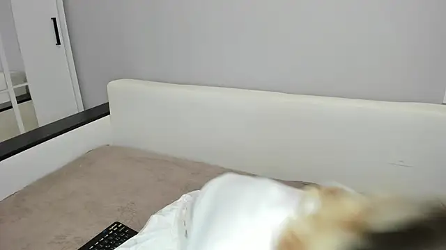 Snapshot of Silva-Tailll chatting on February 28, 3:11 pm Silva-Tailll online show from February 28, 3:11 pm