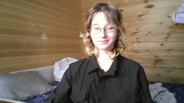 Snapshot of Silva-Tailll chatting on May 25, 9:24 pm Silva-Tailll online show from May 25, 9:24 pm