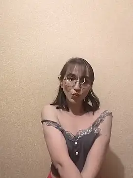 Snapshot of Ella17582 chatting on February 26, 7:36 pm Ella17582 online show from February 26, 7:36 pm