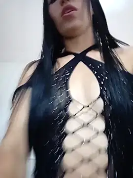 sandy 11  online show from April 14, 3:00 am