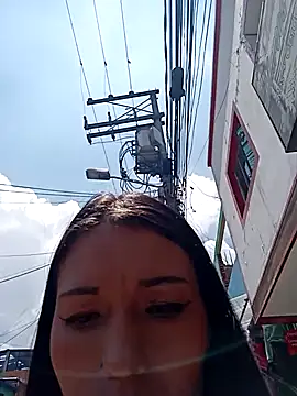 sandy 11  online show from March 13, 5:18 pm