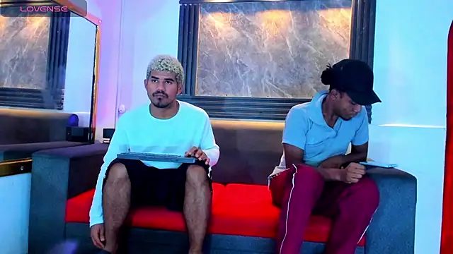 Latins on fire online show from March 16, 11:36 am