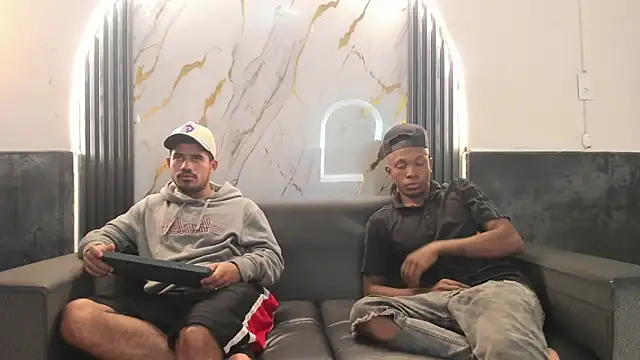 Latins on fire online show from April 15, 12:10 pm