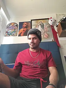 Snapshot of Latins_on_fire chatting on June 7, 3:06 pm Latins on fire online show from June 7, 3:06 pm