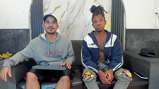 Latins on fire online show from March 21, 12:20 pm