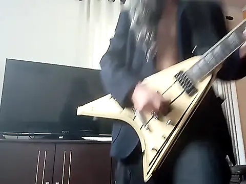 vladsexyguitar online show from February 25, 11:32 am