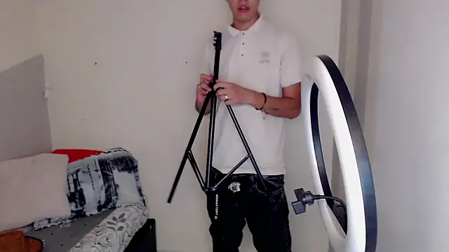 Street poemm  online show from April 8, 8:32 pm