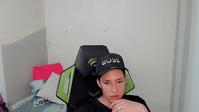 Street poemm  online show from April 7, 8:32 pm