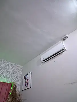 Allice Evens online show from April 12, 2:59 am