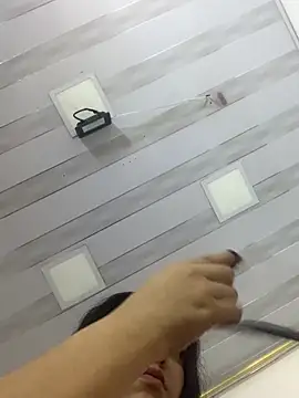 Iris Black online show from April 12, 1:14 pm