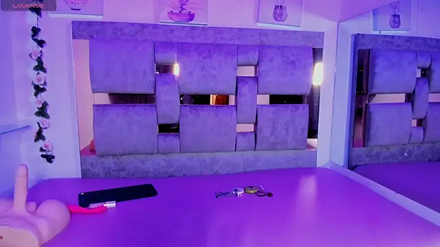 Iris Black online show from March 12, 1:26 pm