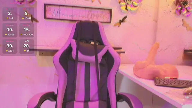 Iris Black online show from March 15, 1:29 pm