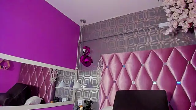 PAU TAFUR online show from March 6, 4:07 am