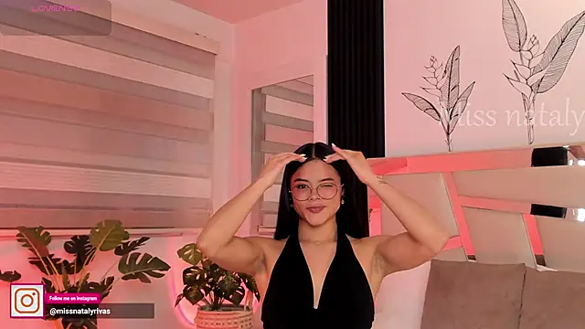 missnataly online show from March 9, 11:52 pm