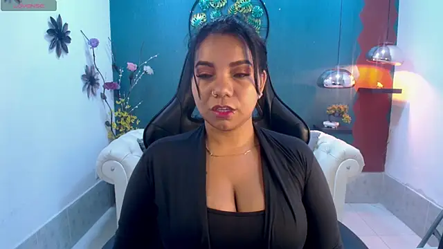Snapshot of Elizabeth_Suan_ chatting on March 16, 11:36 am Elizabeth Suan online show from March 16, 11:36 am
