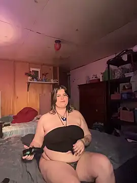 Snapshot of IntergelacticMars chatting on March 2, 4:24 am IntergelacticMars online show from March 2, 4:24 am