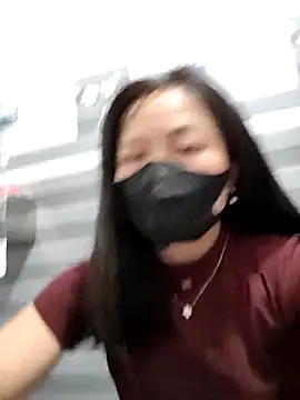 Snapshot of millkon chatting on February 24, 4:46 am millkon online show from February 24, 4:46 am