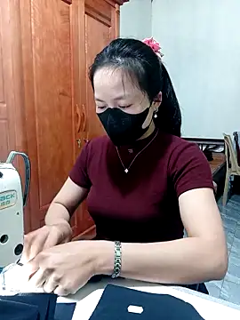 Snapshot of millkon chatting on March 13, 12:37 am millkon online show from March 13, 12:37 am