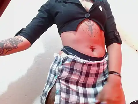 powderblu69 online show from June 23, 7:12 pm