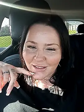 Kandi-kiss online show from April 19, 3:57 pm