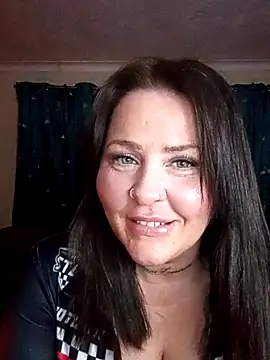 Kandi-kiss online show from April 22, 9:32 pm