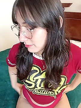 Sweett Karol online show from April 9, 6:25 pm