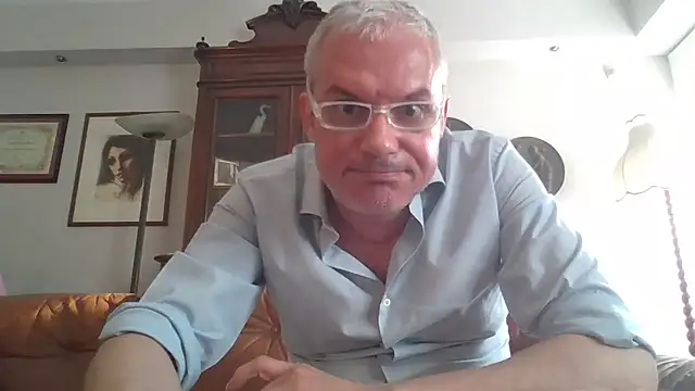 Snapshot of gerri1 chatting on May 23, 6:12 am gerri1 online show from May 23, 6:12 am
