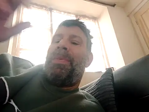 stud2512 online show from March 21, 8:19 am