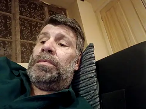 stud2512 online show from April 12, 9:18 pm