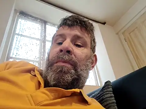 stud2512 online show from April 3, 3:18 pm