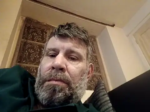 stud2512 online show from March 29, 9:49 pm