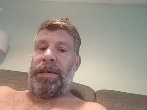 Snapshot of stud2512 chatting on May 27, 6:15 pm stud2512 online show from May 27, 6:15 pm