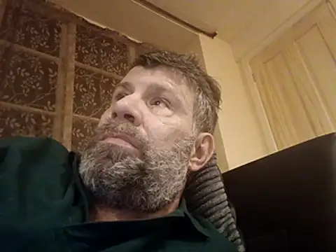 stud2512 online show from March 28, 9:38 pm