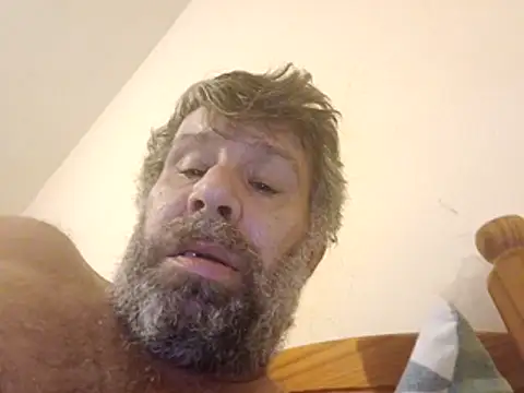 stud2512 online show from February 26, 11:38 pm