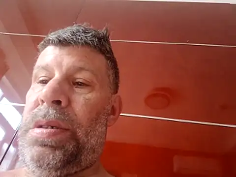 Snapshot of stud2512 chatting on May 9, 6:50 am stud2512 online show from May 9, 6:50 am