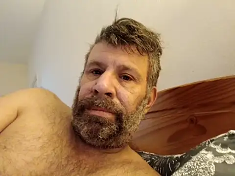 stud2512 online show from April 14, 6:07 am