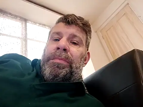 stud2512 online show from March 26, 9:29 am