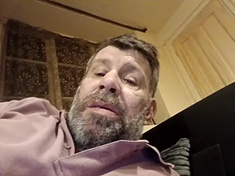 stud2512 online show from March 18, 9:37 pm