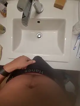 Bouncywarrior online show from February 26, 3:50 am