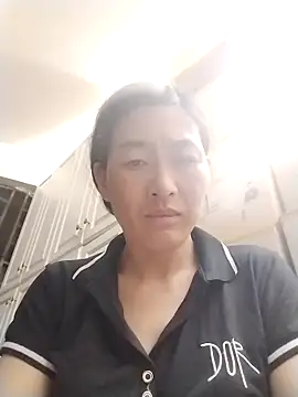 lris-Beauty77 online show from March 19, 7:36 pm