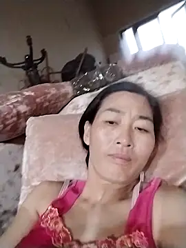 lris-Beauty77 online show from April 14, 10:48 pm