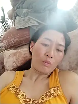 lris-Beauty77 online show from April 10, 7:26 am