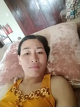 lris-Beauty77 online show from March 30, 7:21 am