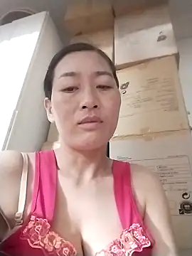 lris-Beauty77 online show from March 30, 10:33 pm