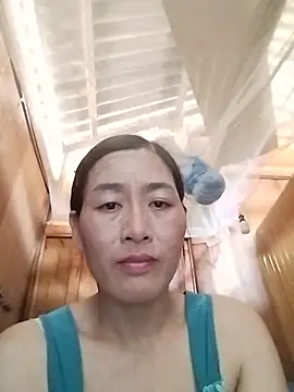 lris-Beauty77 online show from May 13, 4:41 am