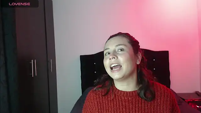 Ana  arms online show from April 13, 5:17 pm