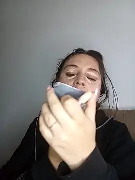 Ana  arms online show from March 31, 11:56 am